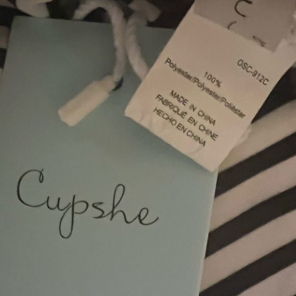 Cupshe flaming & flowers Free To Fly Print One-piece Swimsuit white pink L NWT - Picture 12 of 12